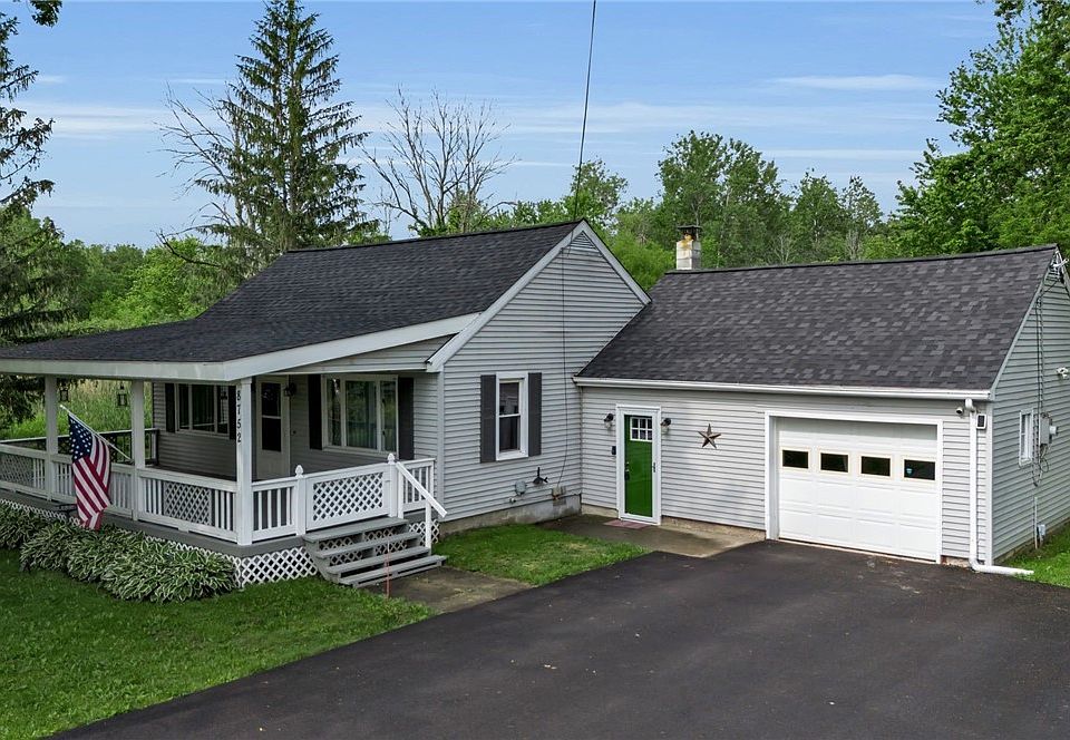 1st image of 8752 Donahue Rd