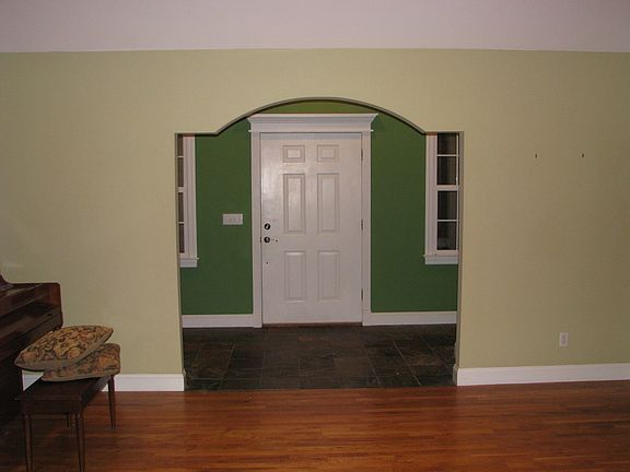 Foyer/Entrance