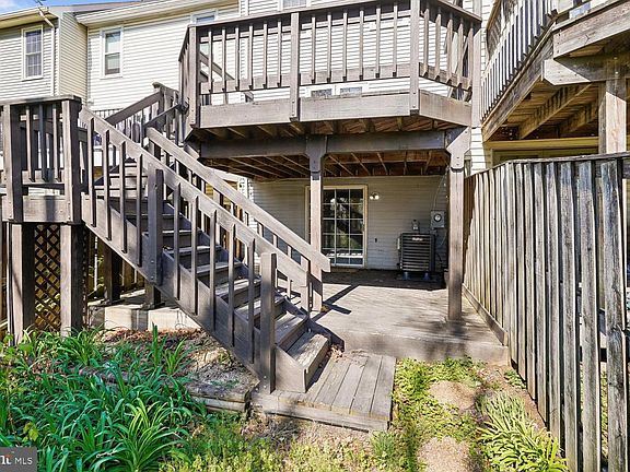 3rd image of 14033 Betsy Ross Ln