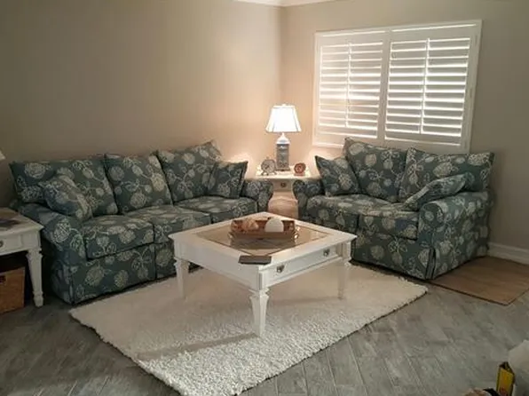 1100 Gulf Shore Blvd N, Naples, FL 34102