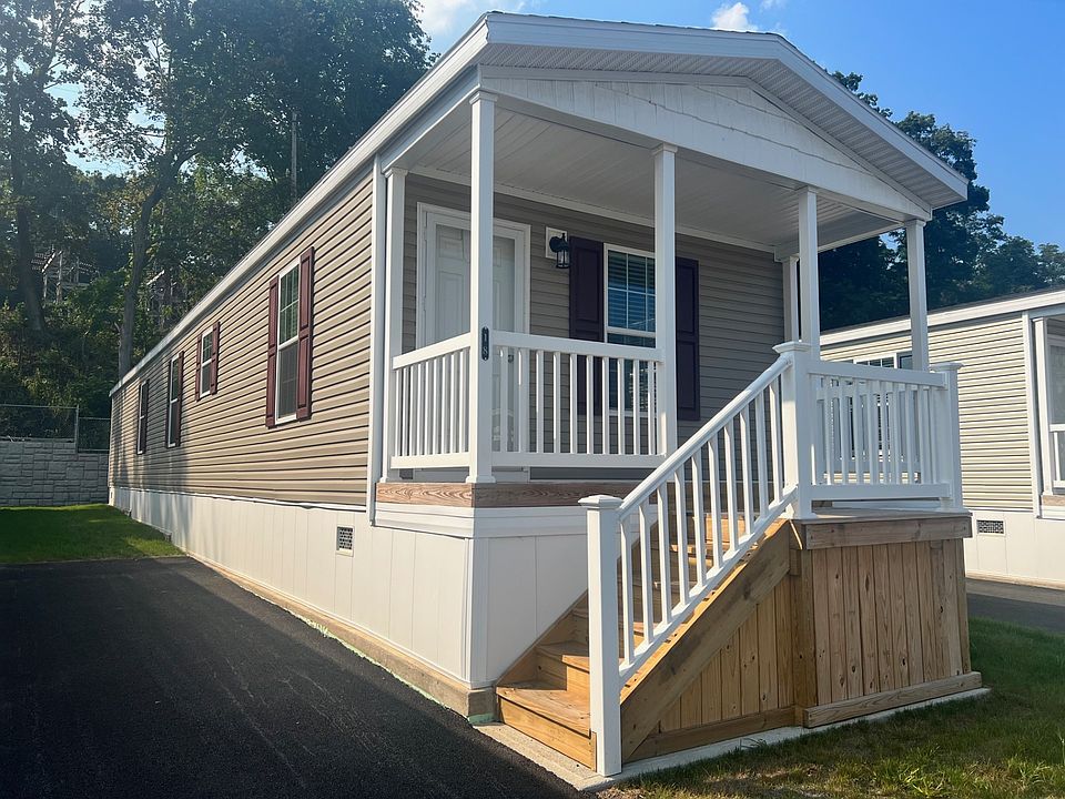 1st image of 18 Windward Way