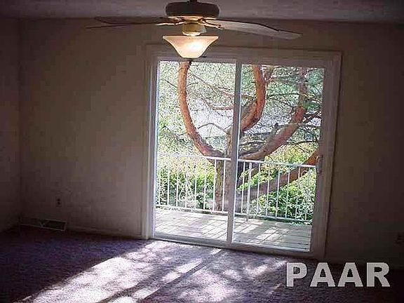2nd image of 1404 W Daytona Dr