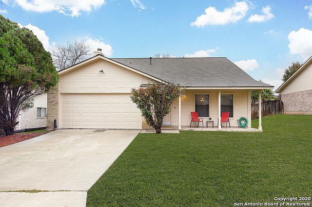 1st image of 6627 Country Field Dr