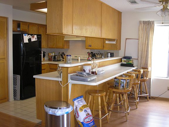 Breakfast bar