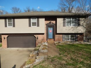 1010 Char Lee Dr, Evansville, IN 47712