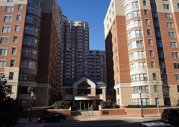 2nd image of 3835 9th St #902E