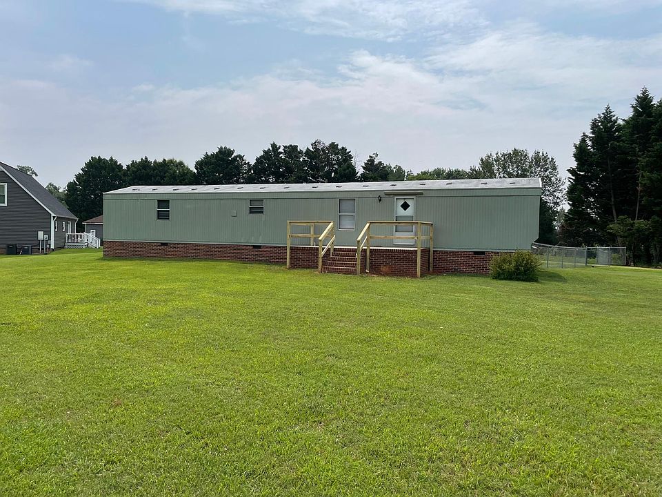 1st image of 800 Sportsman Dr