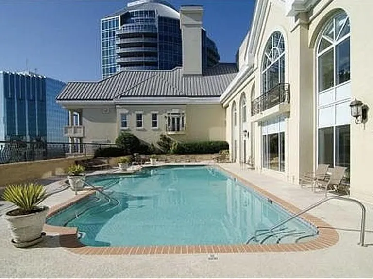 Pool on the 18th floor