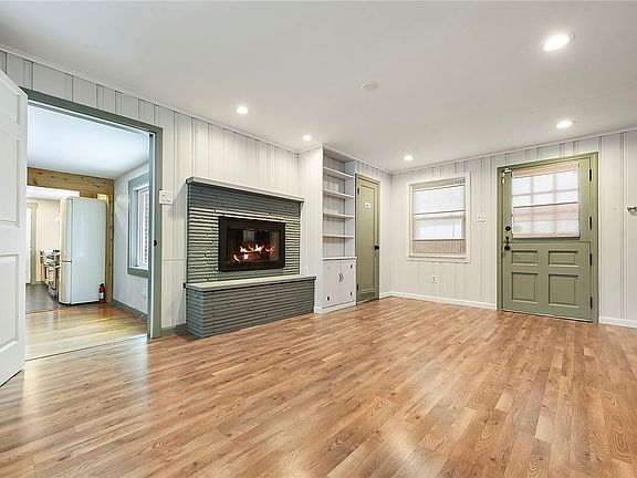 3rd image of 11509 Joan Dr