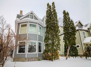 102 Scott St #1, Winnipeg, MB R3L0K8