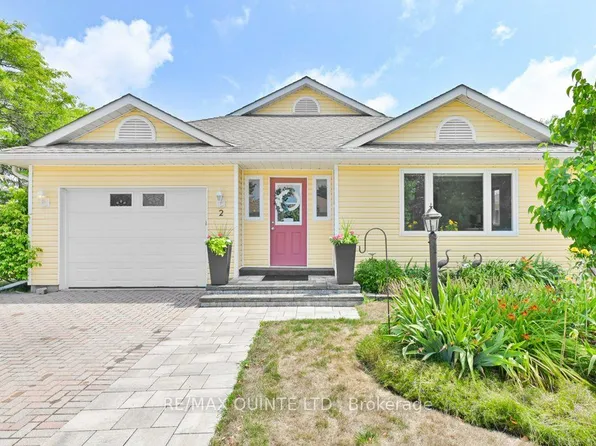 2 Heritage Dr, Prince Edward County, ON K0K 3L0