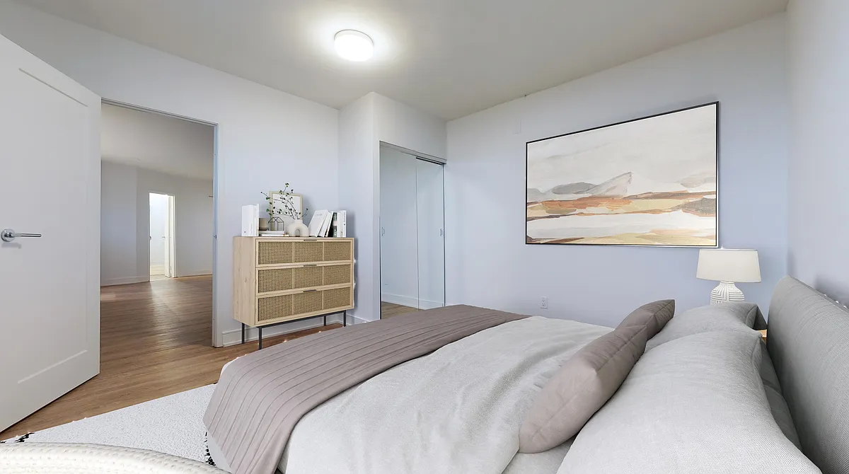 70 Spadina Road — Photo 4