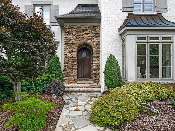 2nd image of 7403 Stonecroft Park Dr