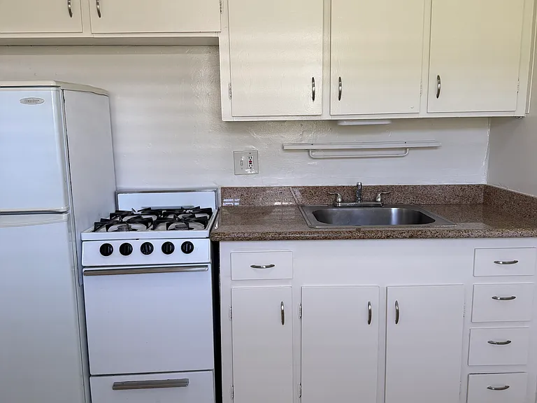 1140 Yuba Ave #2 — Photo 4