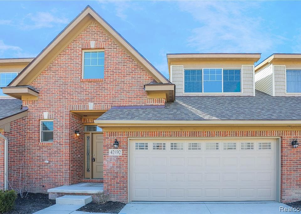 1st image of 42492 Gateway Dr #51
