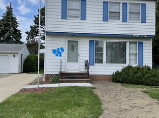 (Undisclosed Address), Eastlake, OH 44095
