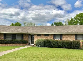 1912 Tulane Ave, Gainesville, TX 76240