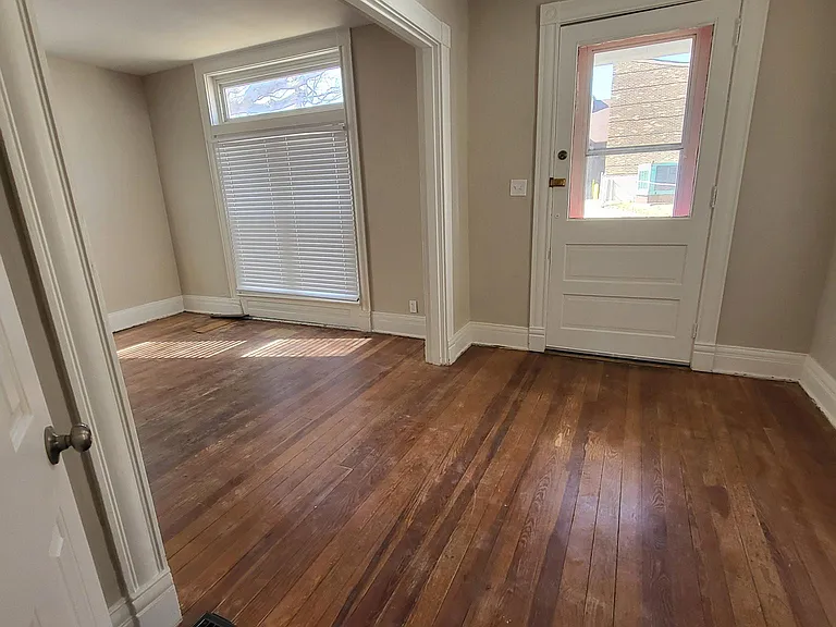 1202 Innis Ct — Photo 6