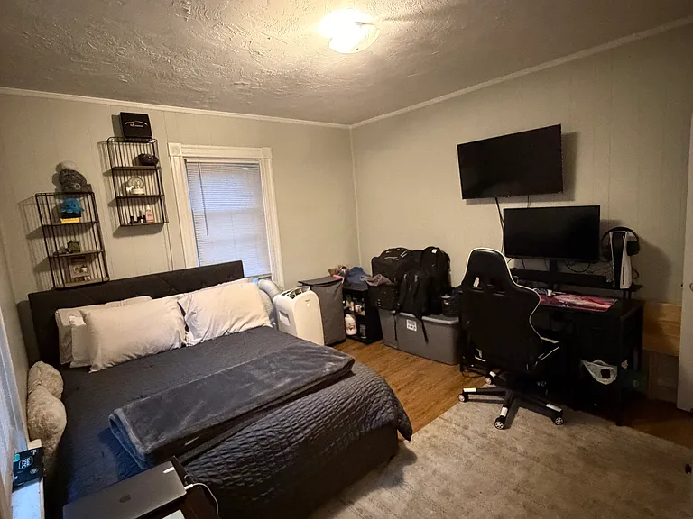 327 High St #2R — Photo 8