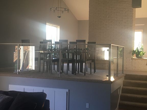 3rd image of 3302 Belden Dr