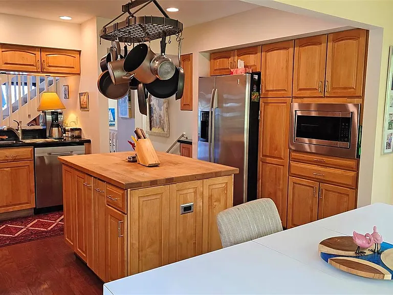 1335 Landings Dr #9 — Photo 16