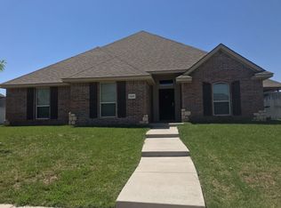 7408 Topeka Dr, Amarillo, TX 79118