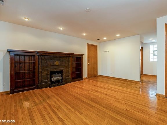 5th image of 2722 N Kimball Ave #3409-1