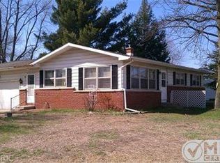 936 136th Ave, Holland, MI 49424