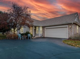 1224 Steeplechase Dr, Watertown, WI 53094