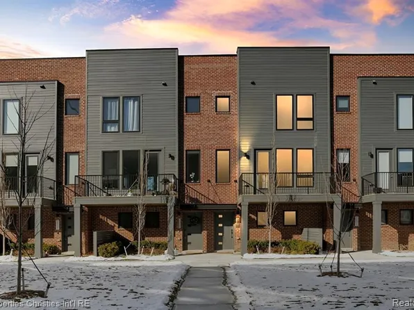 1507 W Fisher Fwy, Detroit, MI 48216