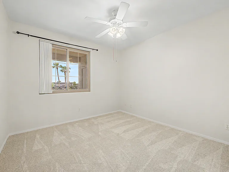 Master Bedroom pic 1