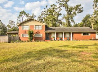 1606 Twin Lakes Dr Bainbridge Ga 39819 Zillow
