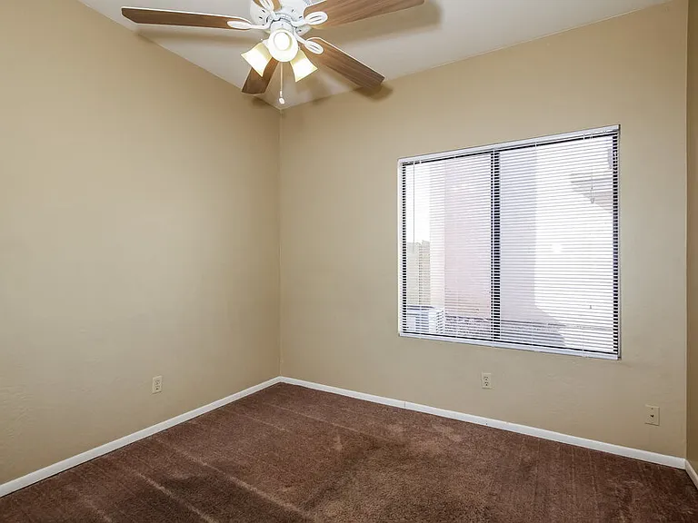 4136 W Kimberly Way — Photo 13