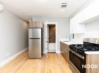 565 Saint Johns Pl #3B, Brooklyn, NY 11238