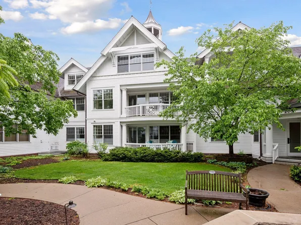 205 Mill St #S301, Excelsior, MN 55331