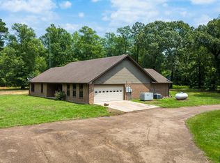 898 County Road 4765, Mount Pleasant, TX 75455
