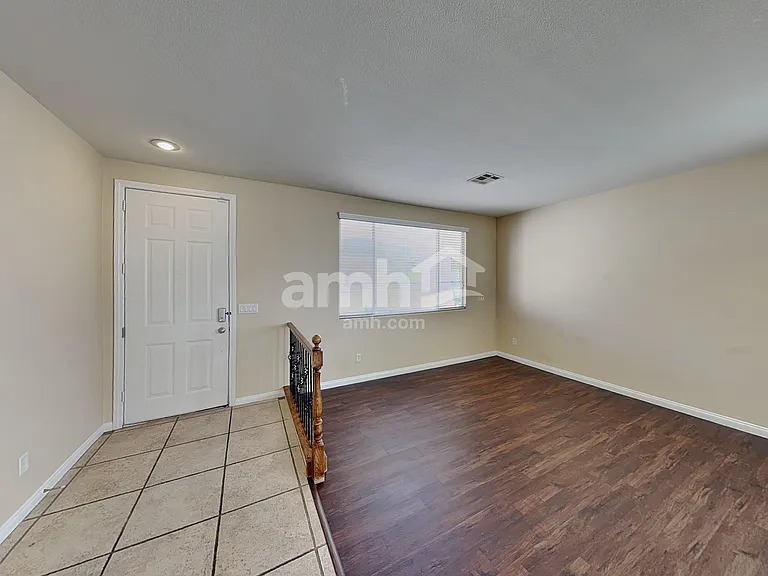 903 Golden Poppy St — Photo 7