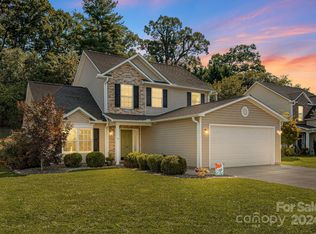 290 Black River Rd, Fletcher, NC 28732