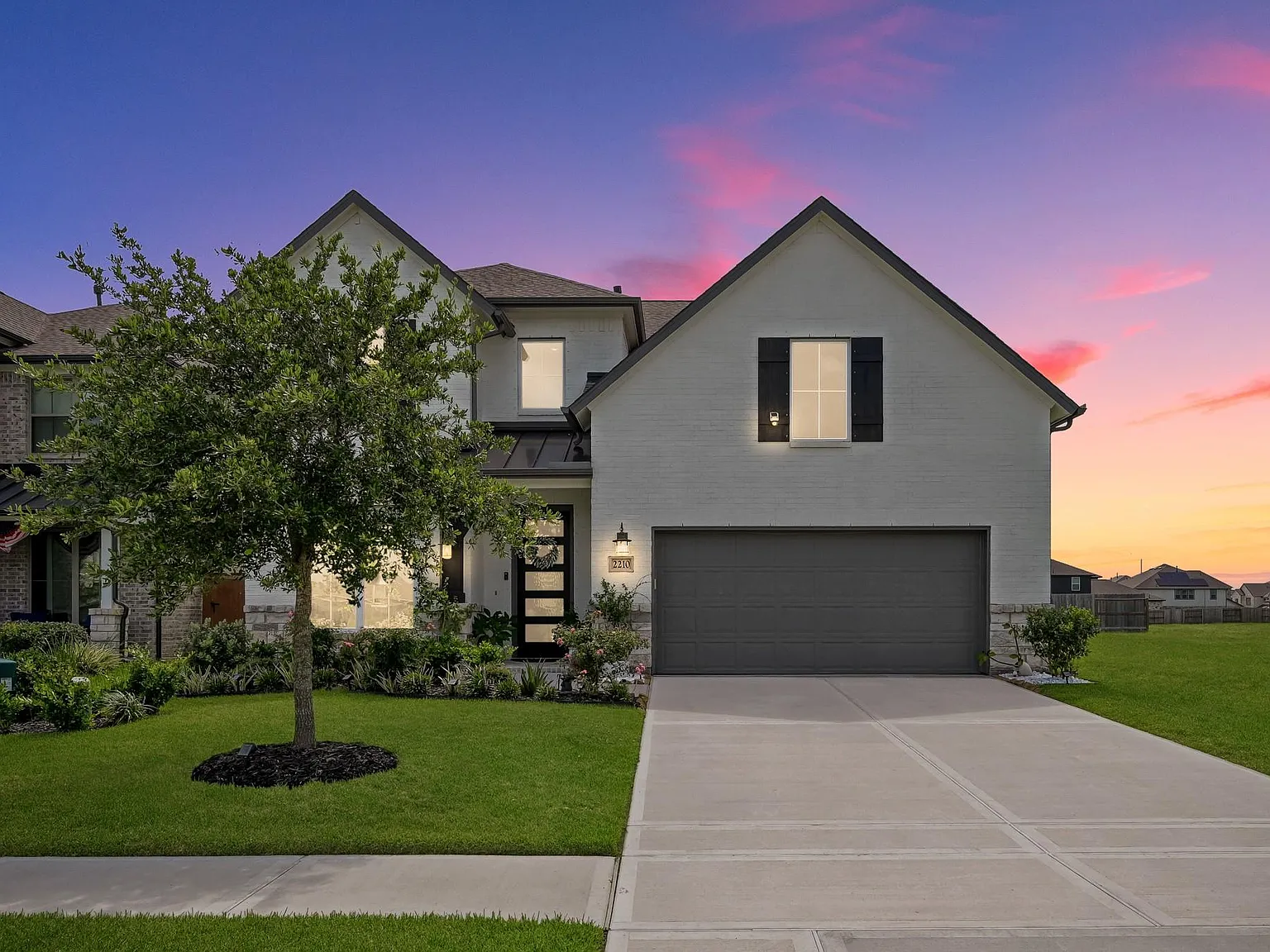 4 bed, 3.5 bath, 2769 sqft, $3,100 — Photo 2