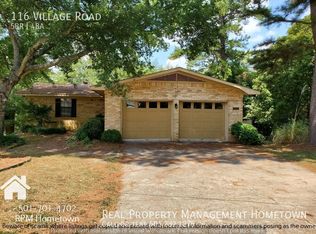 116 Village Rd, Hot Springs, AR 71913