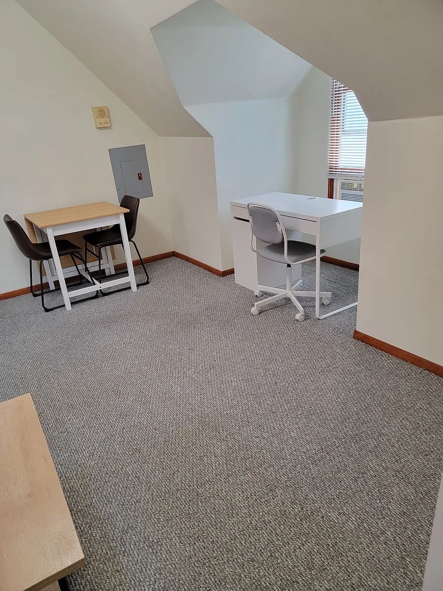 Livingroom Dining Area and Study Area - 5517 Claybourne St #3
