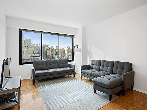 2nd image of 200 E 61st St APT 10C