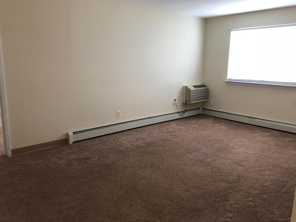 1st image of 17716 S Conduit Ave APT 1B