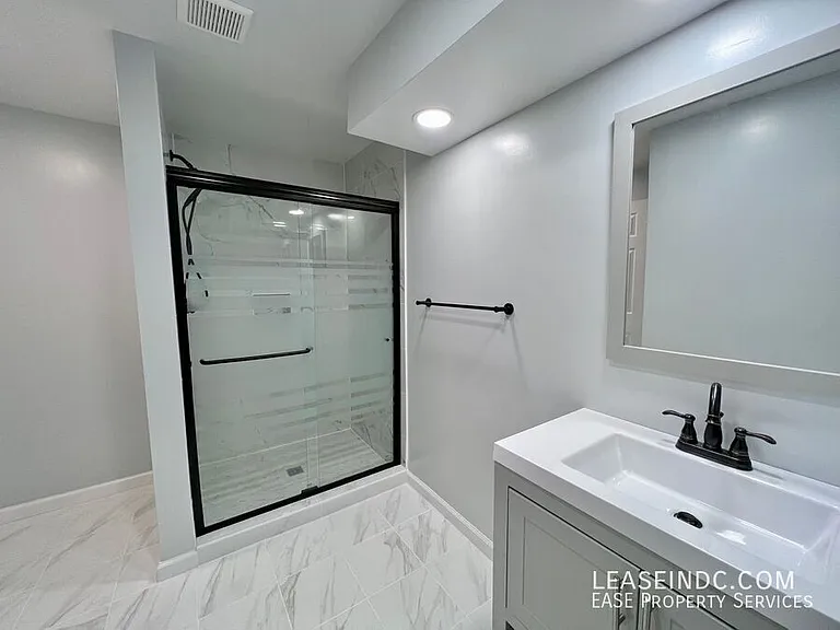 1007 New Hampshire Ave NW #2 — Photo 21