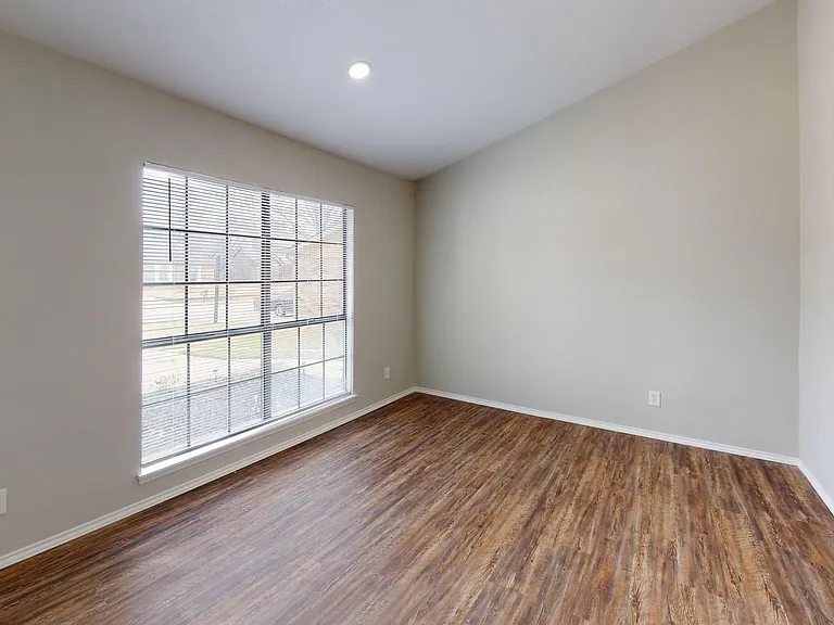 5510 Heathercrest Dr — Photo 15
