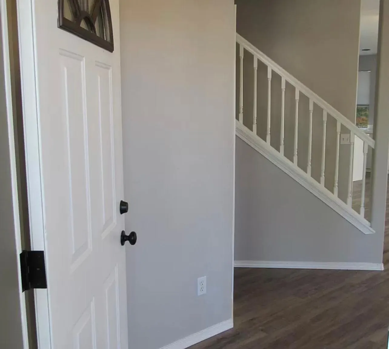 4 bed, 2.5 bath, 2000 sqft, $2,895 — Photo 2