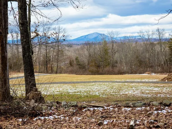 59 Aqueduct Way, High Falls, NY 12440