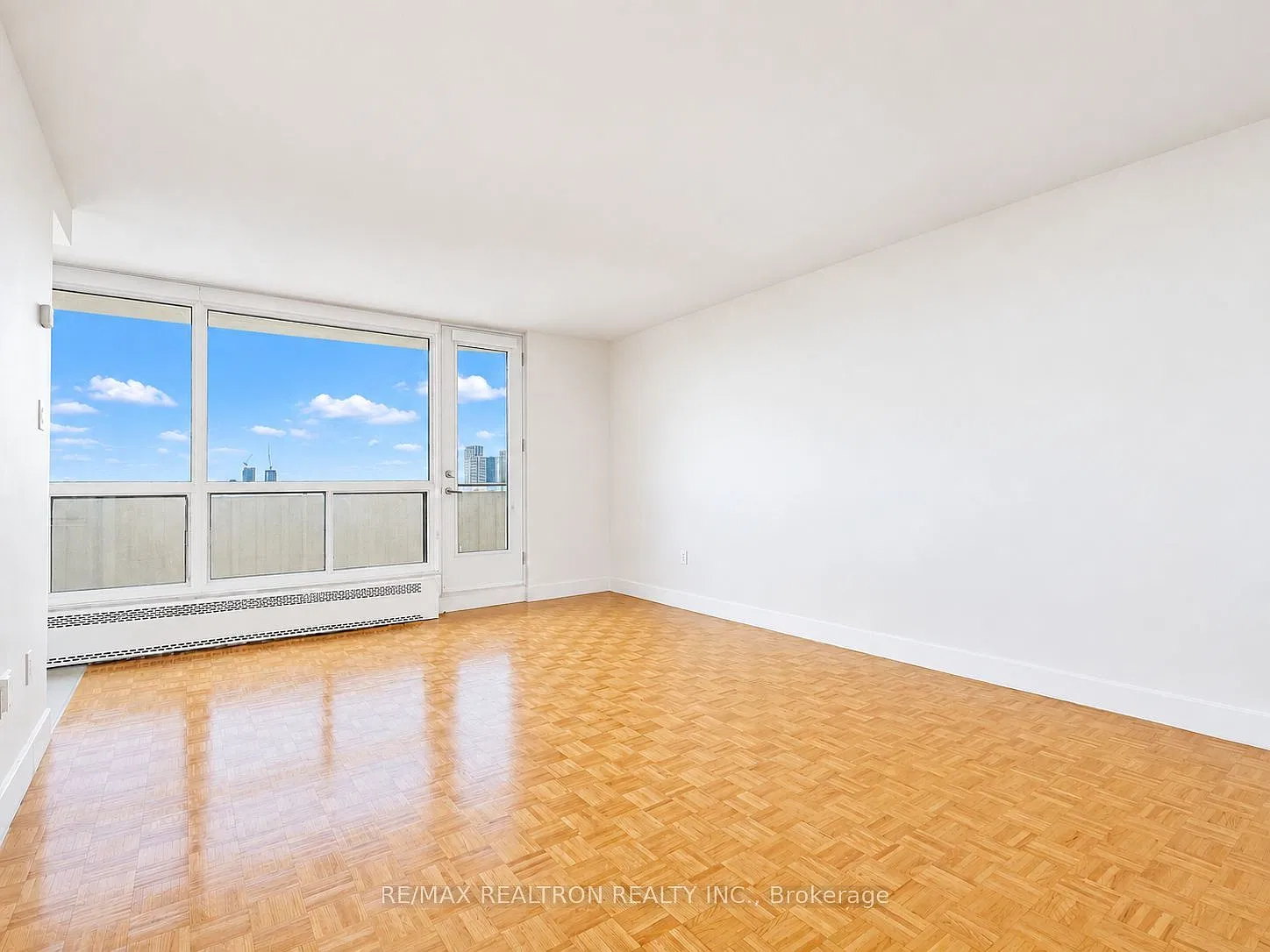 Studio, $2,150 — Photo 2