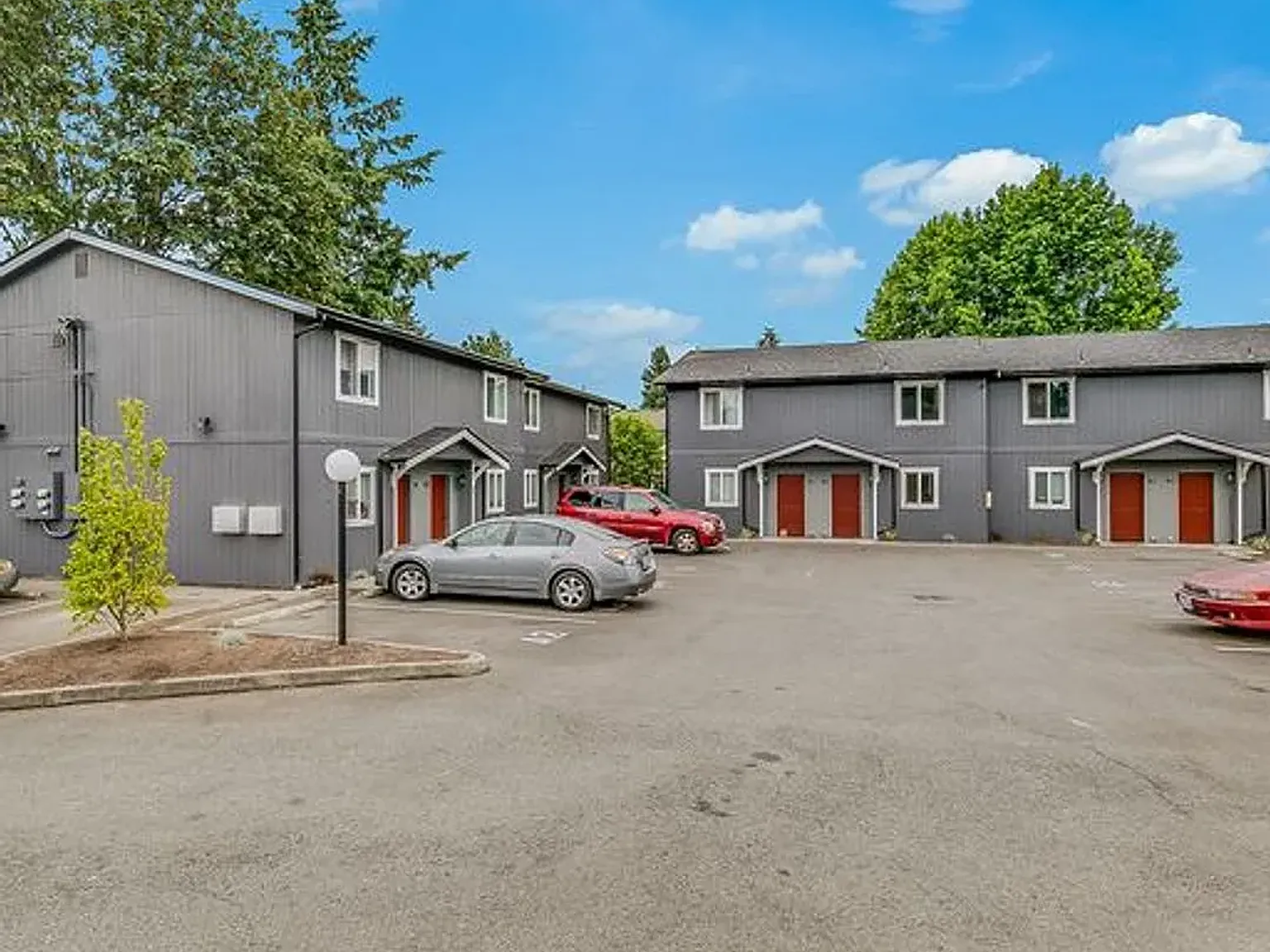 Meadowlark Townhomes — Photo 2