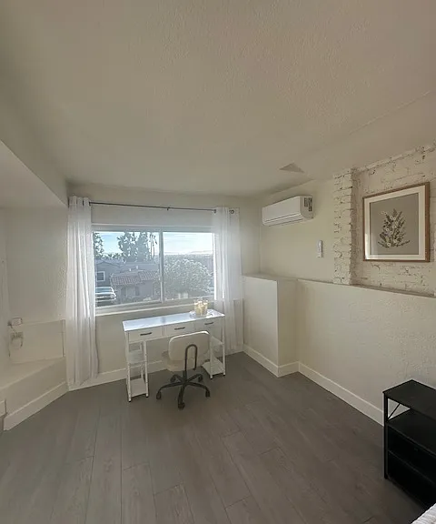 7408 Outlook Ave #A — Photo 15